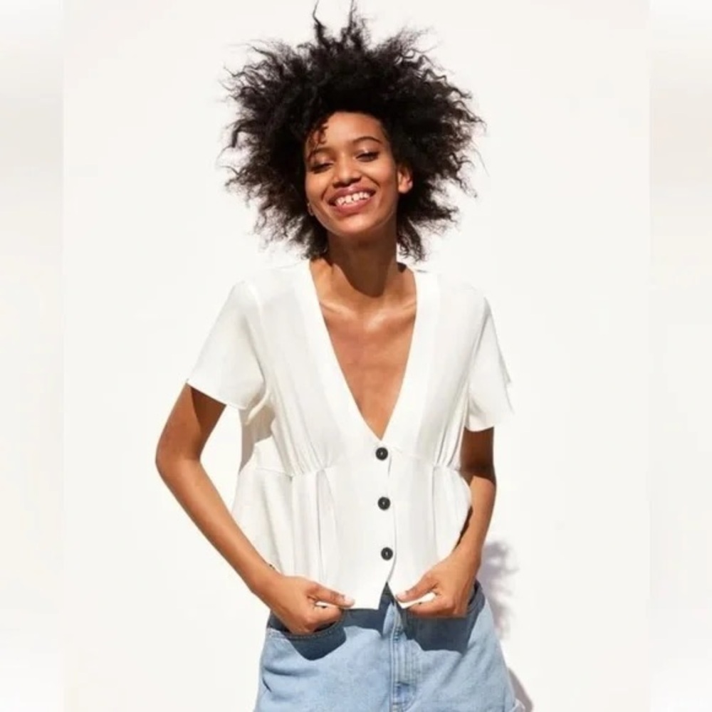 ZARA White Button-Up Blouse